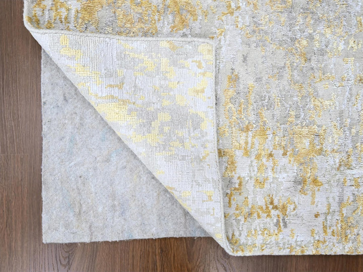2'6" x 9'9" New Hand Knotted Beige Wool & Silk Runner Oriental Rug - MOA10210204