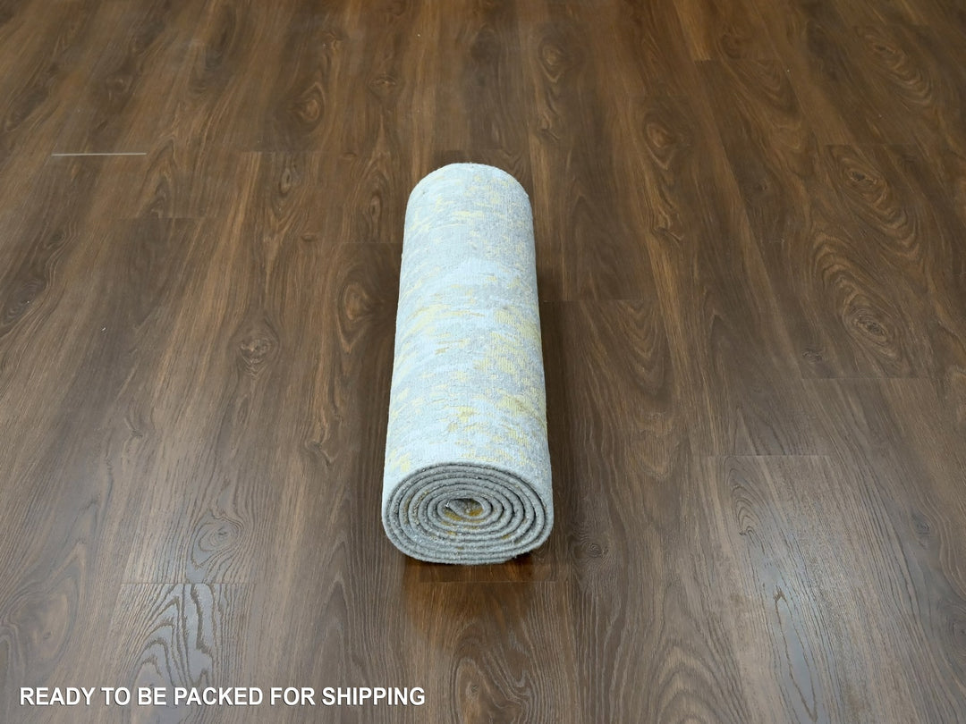 2'6" x 9'9" New Hand Knotted Beige Wool & Silk Runner Oriental Rug - MOA10210204