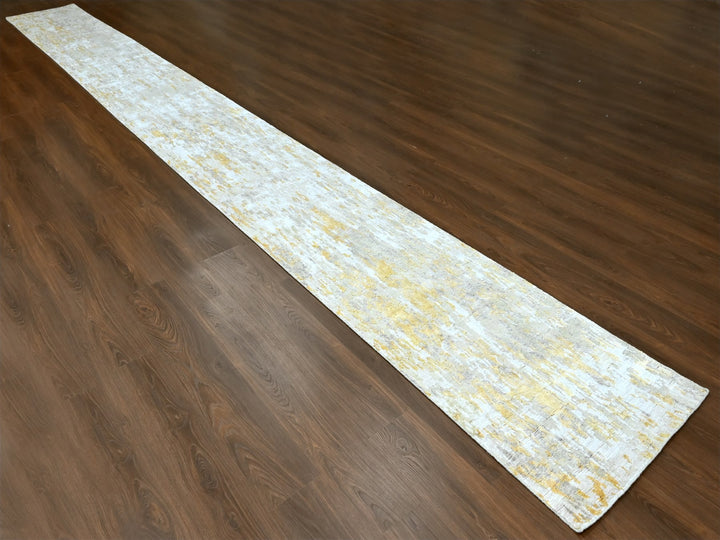 2'7" x 23'6" New Hand Knotted Beige Wool & Silk Runner Oriental Rug - MOA10210207