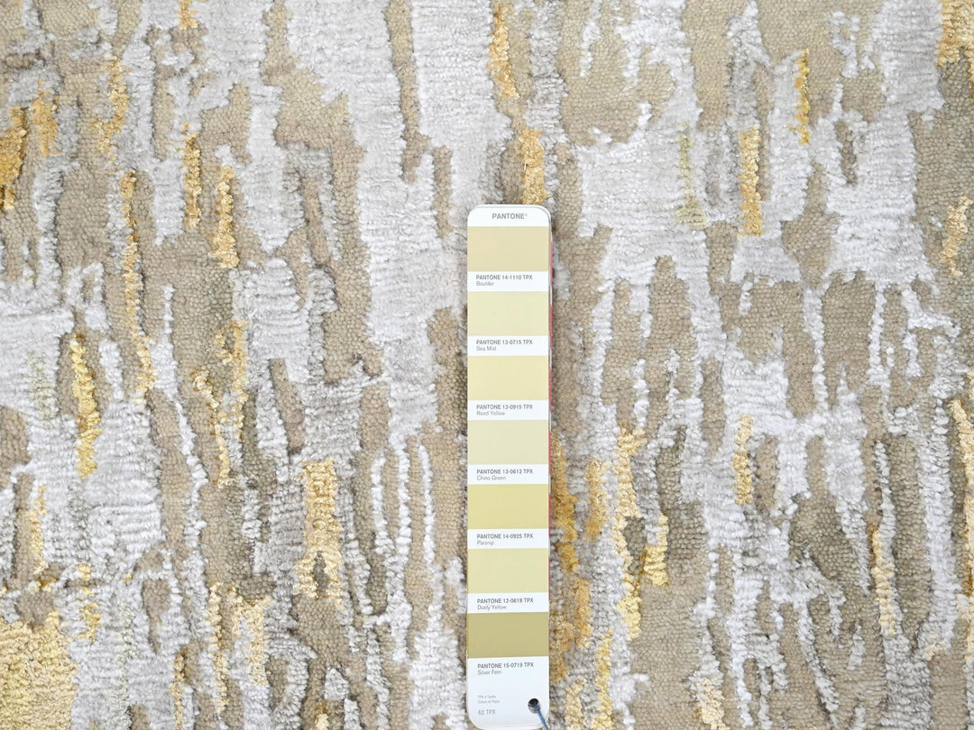 2'7" x 23'6" New Hand Knotted Beige Wool & Silk Runner Oriental Rug - MOA10210207