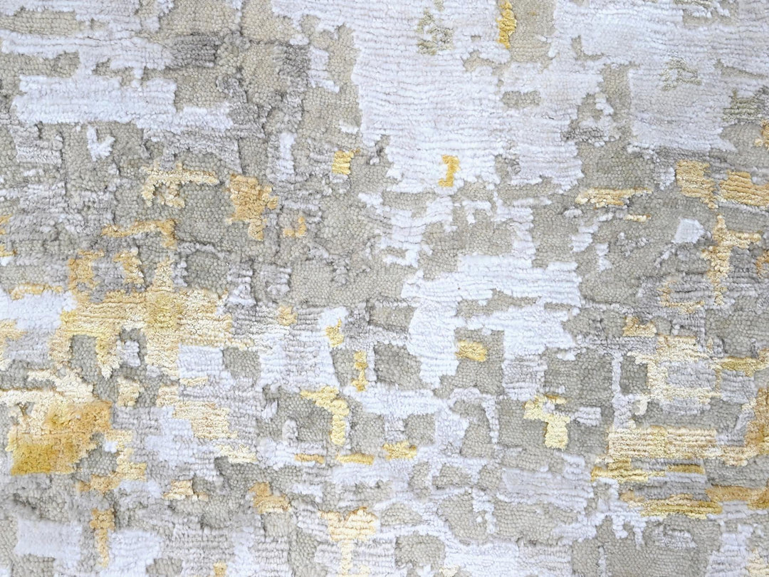 9'9" x 9'11" New Hand Knotted Beige Wool & Silk Round Oriental Rug - MOA10210209