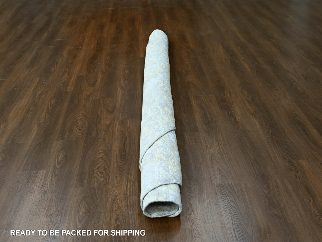 9'9" x 9'11" New Hand Knotted Beige Wool & Silk Round Oriental Rug - MOA10210209