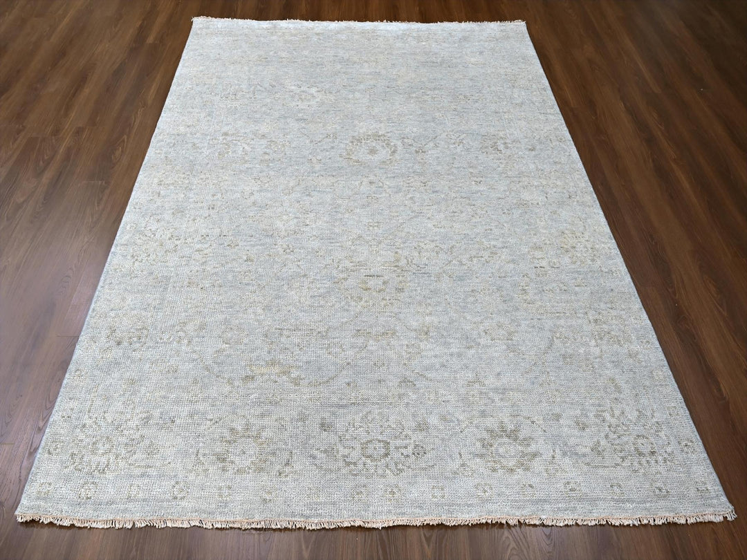 7'9" x 9'8" New Hand Knotted Grey Wool Rectangle Oriental Rug - MOA10210259