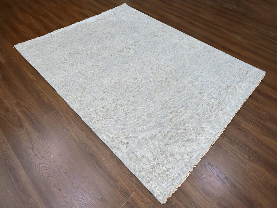 7'9" x 9'8" New Hand Knotted Grey Wool Rectangle Oriental Rug - MOA10210259