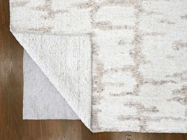 9'10" x 13'10" New Hand Knotted Ivory Wool Rectangle Oriental Rug - MOA10210292