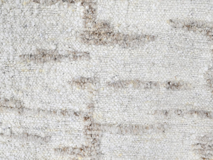 9'10" x 13'10" New Hand Knotted Ivory Wool Rectangle Oriental Rug - MOA10210292