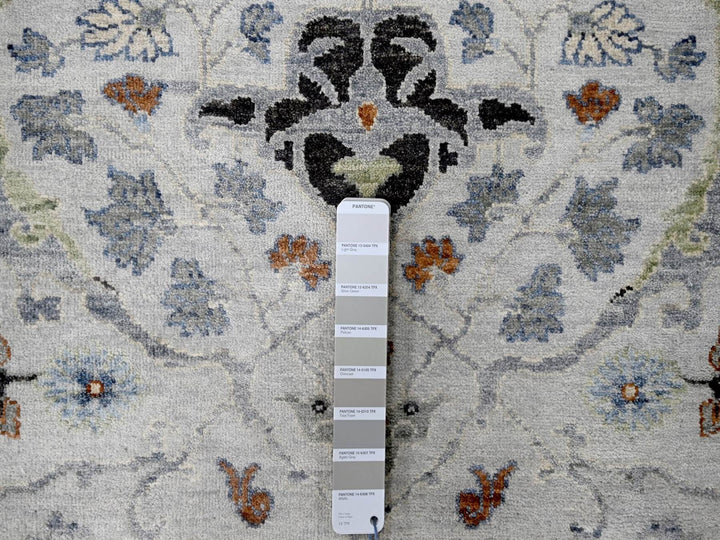 8'0" x 9'10" New Hand Knotted Grey Wool Rectangle Oriental Rug - MOA10210306