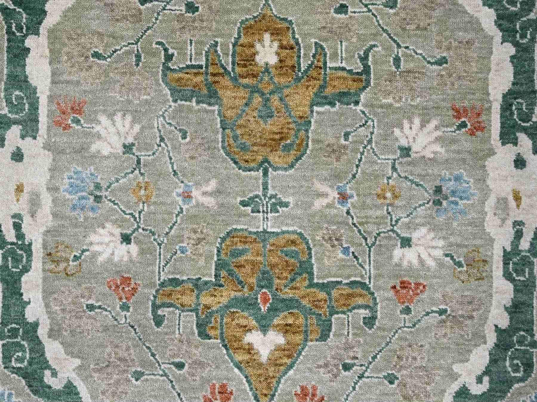 9'0" x 11'10" New Hand Knotted Green Wool Rectangle Oriental Rug - MOA10210310