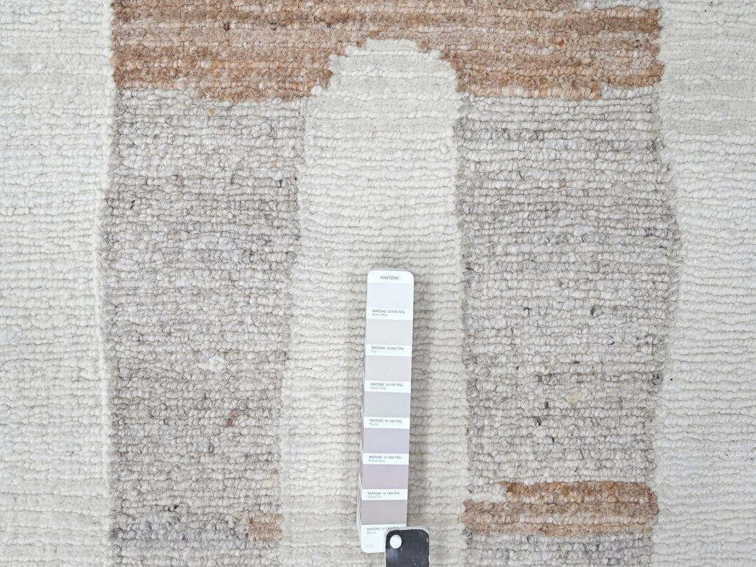 10'0" x 14'2" New Hand Knotted Ivory Wool Rectangle Oriental Rug - MOA10210339