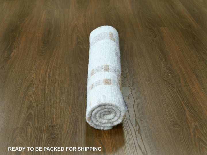 2'2" x 3'0" New Hand Knotted Ivory Wool Rectangle Oriental Rug - MOA10210342