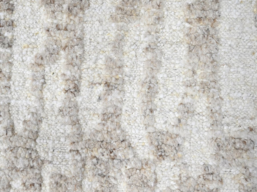 8'0" x 9'10" New Hand Knotted Ivory Wool Rectangle Oriental Rug - MOA10210350