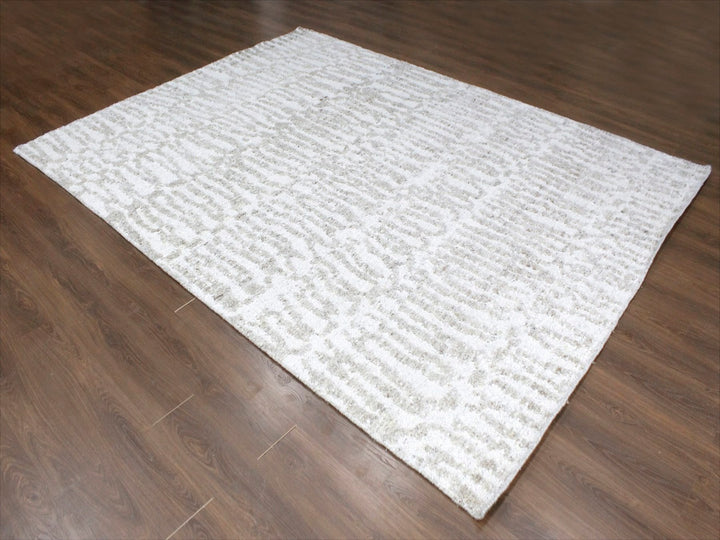 9'1" x 12'1" New Hand Knotted Ivory Wool Rectangle Oriental Rug - MOA10210352