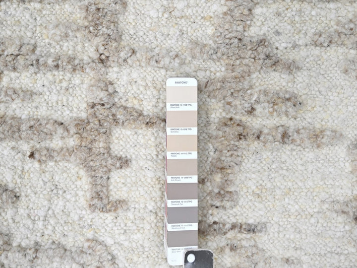 2'7" x 9'10" New Hand Knotted Ivory Wool Runner Oriental Rug - MOA10210354