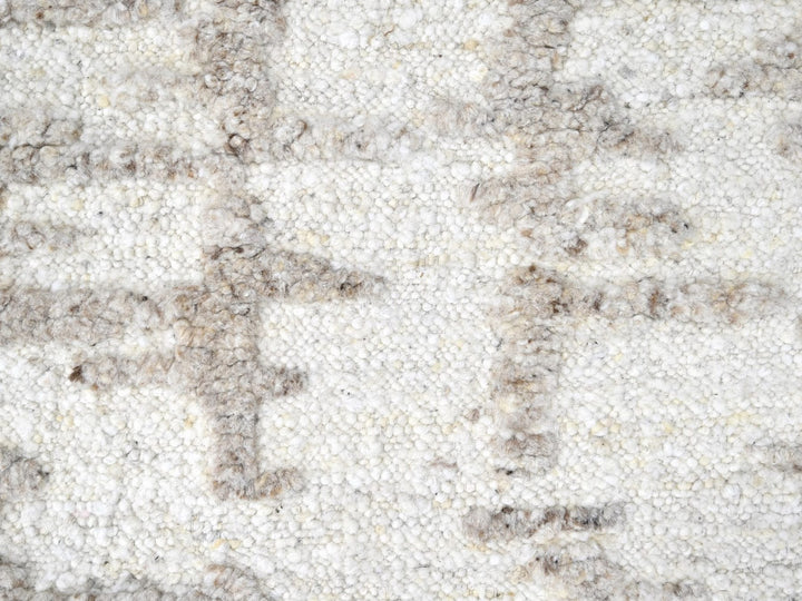 2'7" x 9'10" New Hand Knotted Ivory Wool Runner Oriental Rug - MOA10210354
