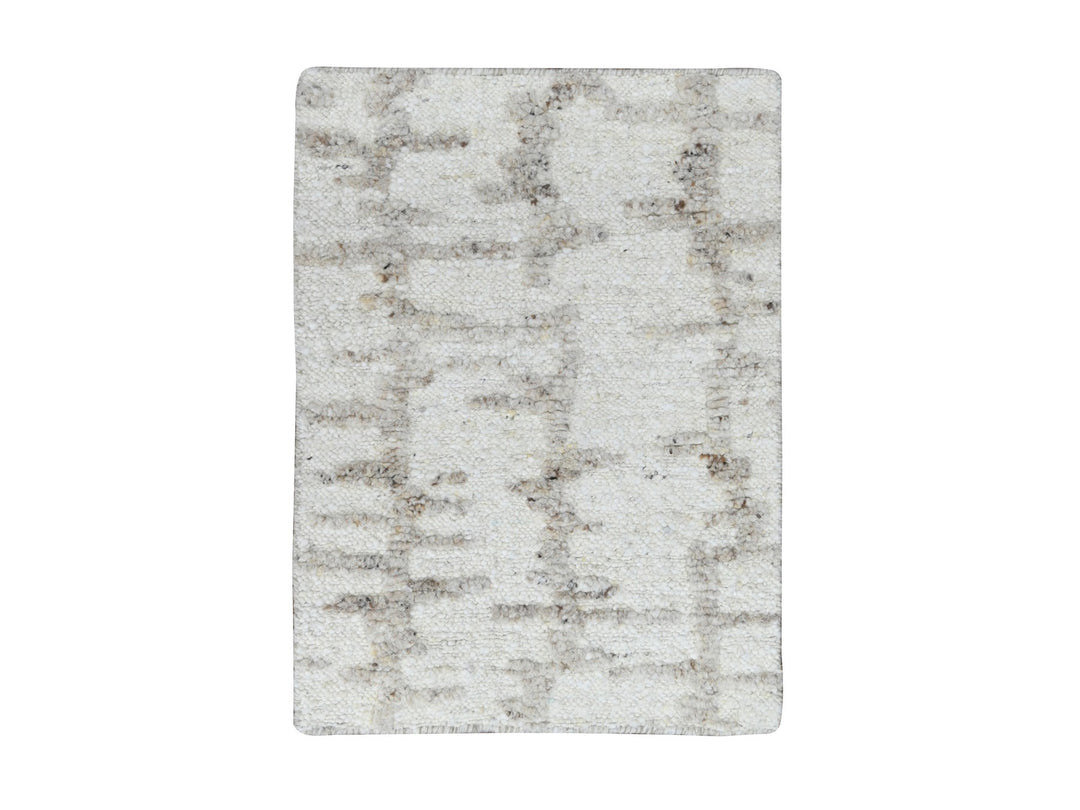 2'0" x 2'10" New Hand Knotted Ivory Wool Rectangle Oriental Rug - MOA10210355