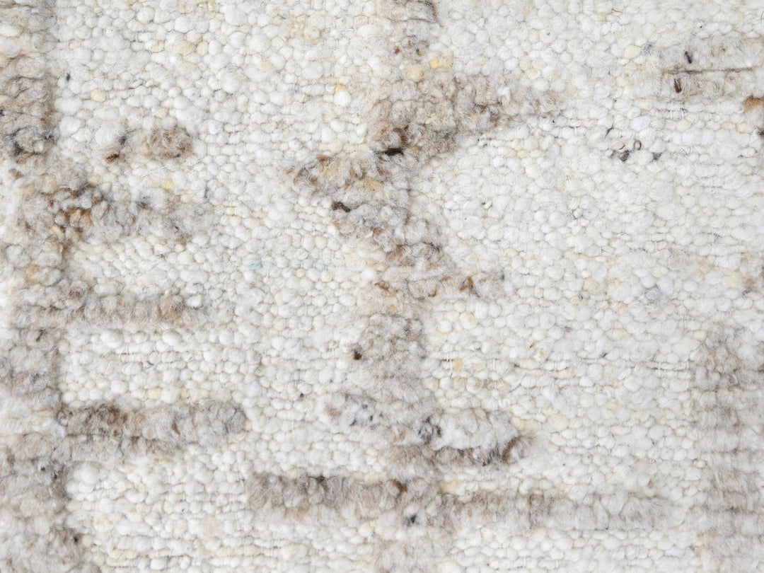2'0" x 2'10" New Hand Knotted Ivory Wool Rectangle Oriental Rug - MOA10210355