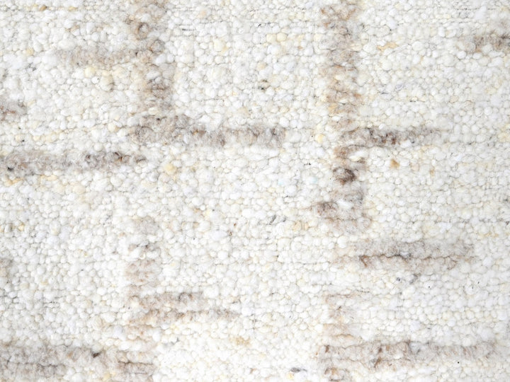 2'6" x 8'0" New Hand Knotted Ivory Wool Runner Oriental Rug - MOA10210357