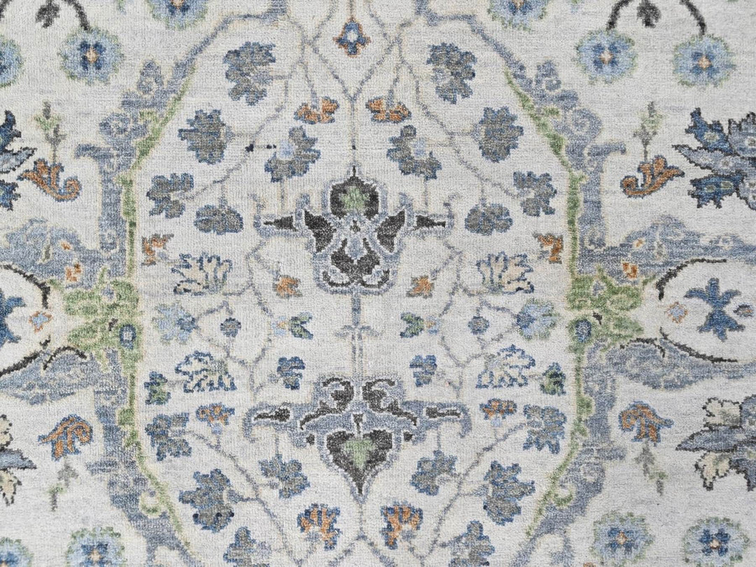 6'0" x 8'10" New Hand Knotted Grey Wool Rectangle Oriental Rug - MOA10210407