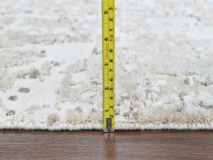 1'11" x 2'10" New Hand Knotted Green Wool & Silk Rectangle Oriental Rug - MOA10210412