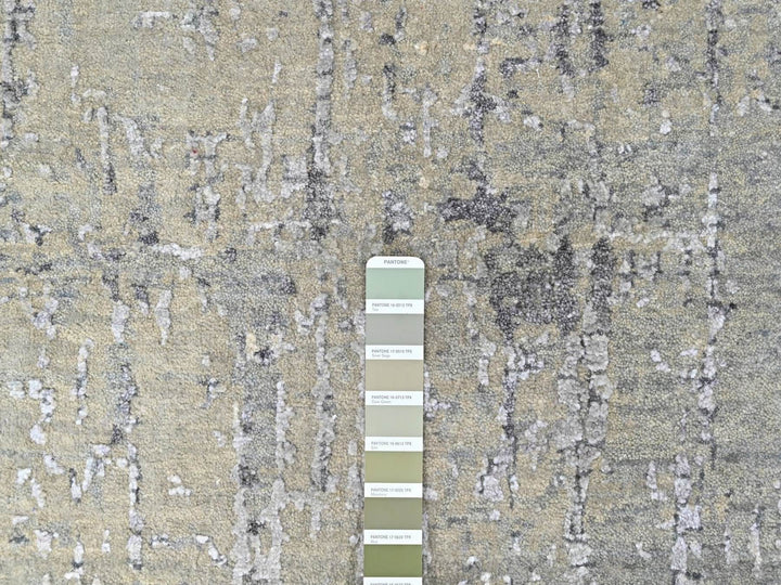 5'0" x 6'11" New Hand Knotted Ivory Wool & Silk Rectangle Oriental Rug - MOA10210437