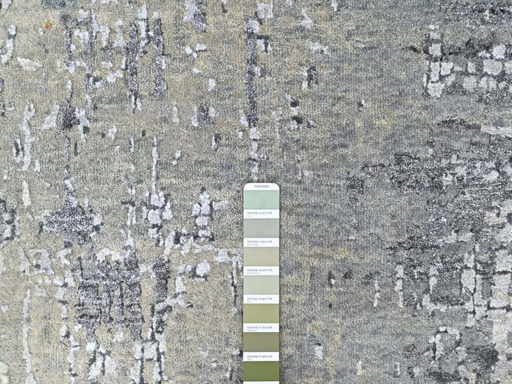 6'1" x 9'0" New Hand Knotted Grey Wool & Silk Rectangle Oriental Rug - MOA10210438