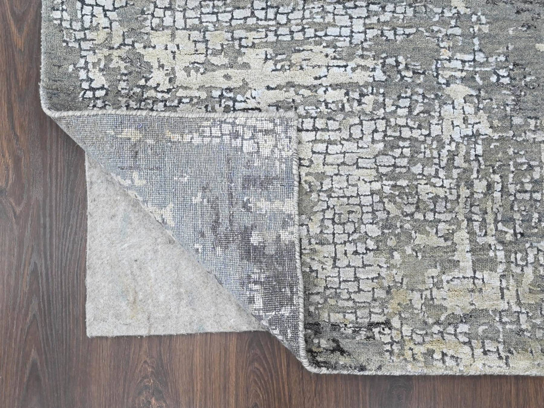 8'0" x 9'9" New Hand Knotted Grey Wool & Silk Rectangle Oriental Rug - MOA10210439