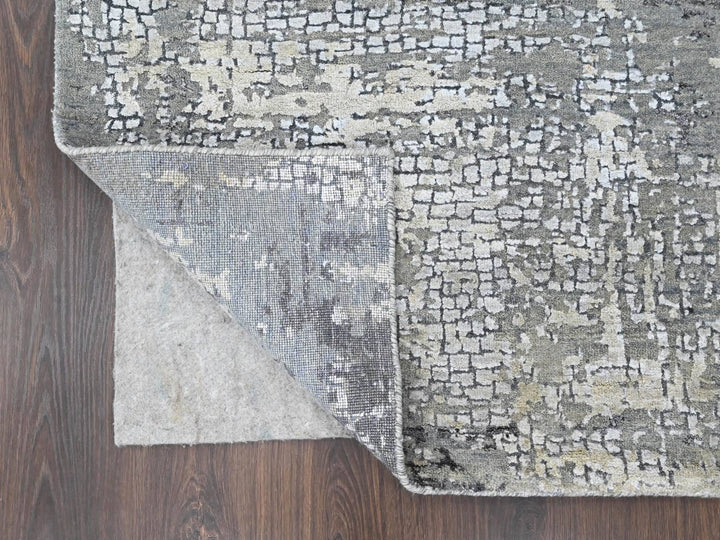 8'0" x 9'9" New Hand Knotted Grey Wool & Silk Rectangle Oriental Rug - MOA10210439