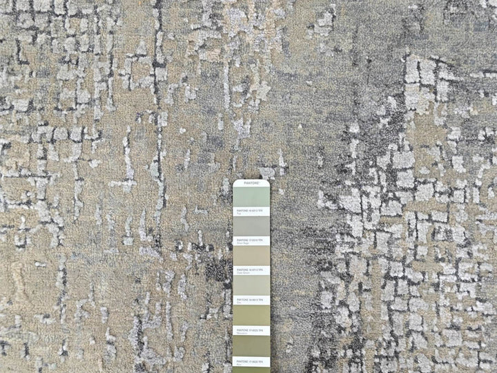 2'0" x 3'0" New Hand Knotted Grey Wool & Silk Rectangle Oriental Rug - MOA10210441