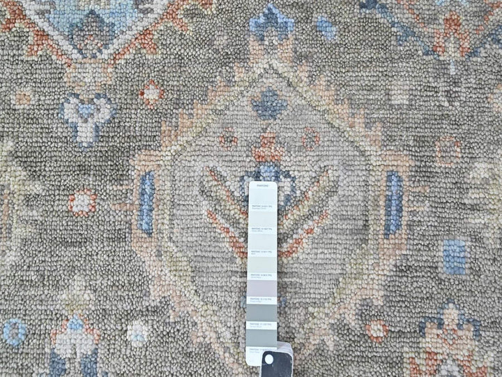 9'11" x 13'8" New Hand Knotted Green Wool Rectangle Oriental Rug - MOA10210472