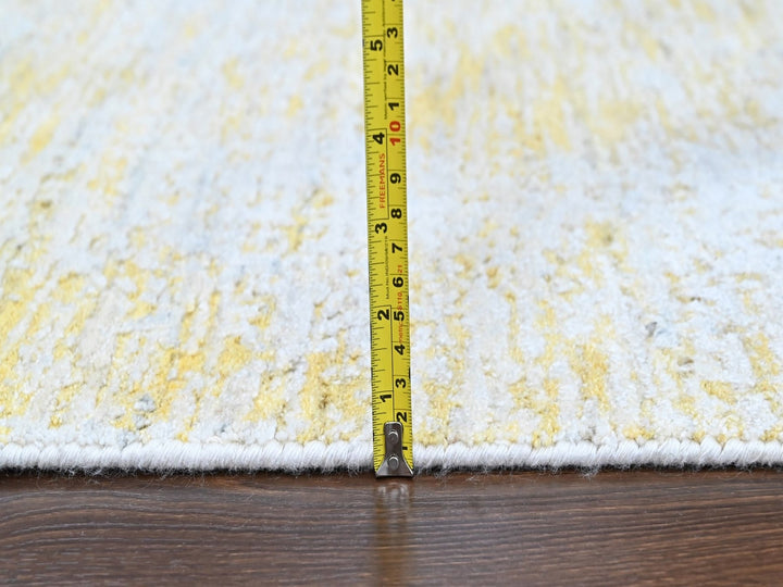 2'6" x 8'0" New Hand Loomed Yellow Wool & Silk Runner Oriental Rug - MOA10210506