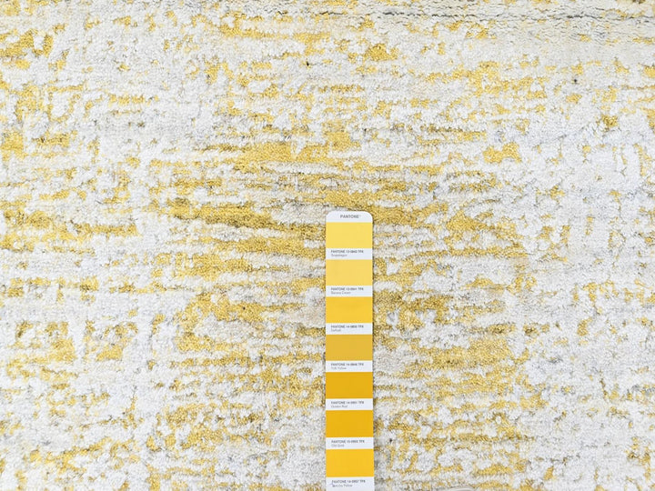 2'7" x 6'0" New Hand Loomed Yellow Wool & Silk Runner Oriental Rug - MOA10210508