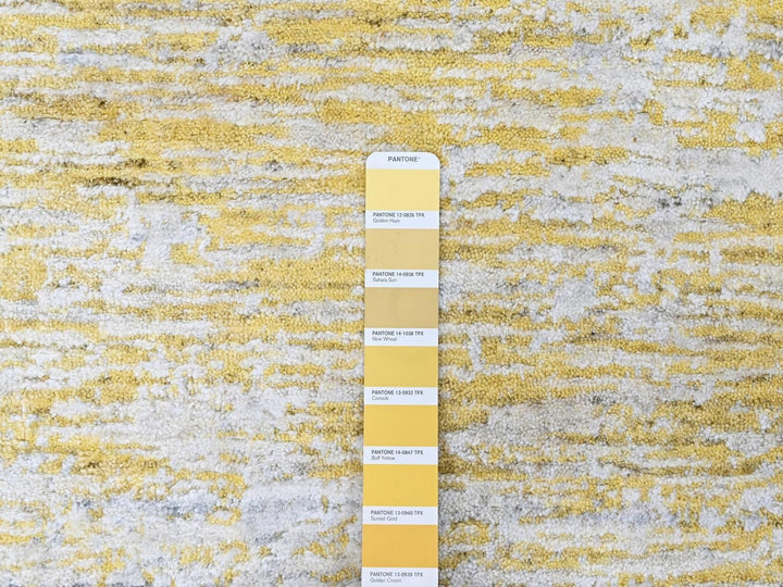 5'11" x 9'0" New Hand Loomed Yellow Wool & Silk Rectangle Oriental Rug - MOA10210510