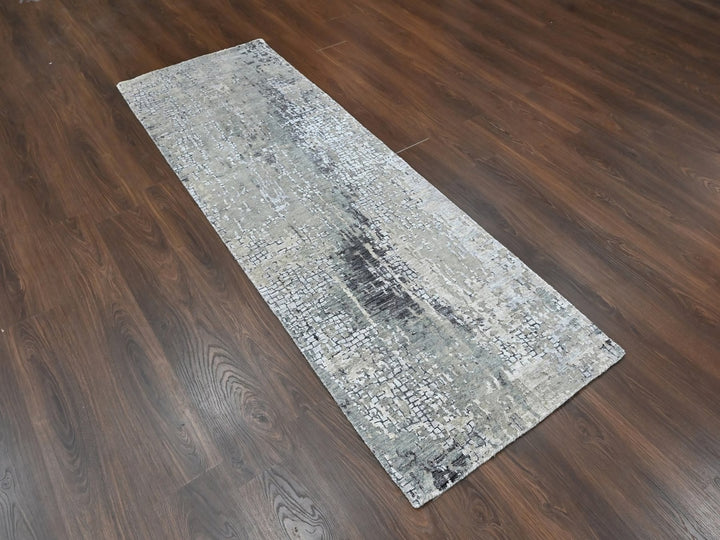 2'8" x 8'1" New Hand Knotted Grey Wool & Silk Runner Oriental Rug - MOA10210517