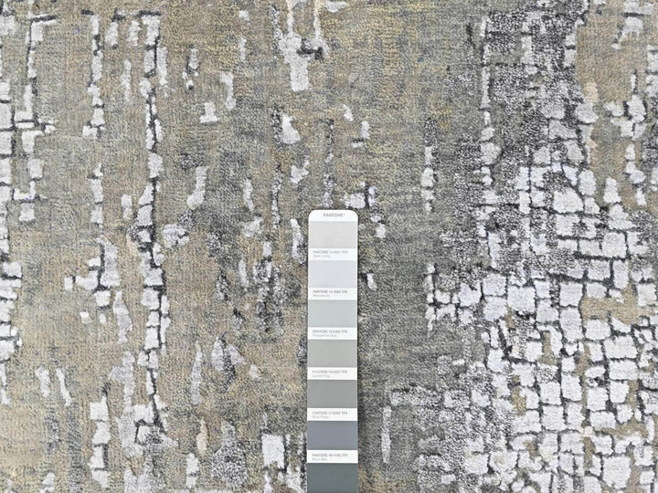 2'8" x 8'1" New Hand Knotted Grey Wool & Silk Runner Oriental Rug - MOA10210517