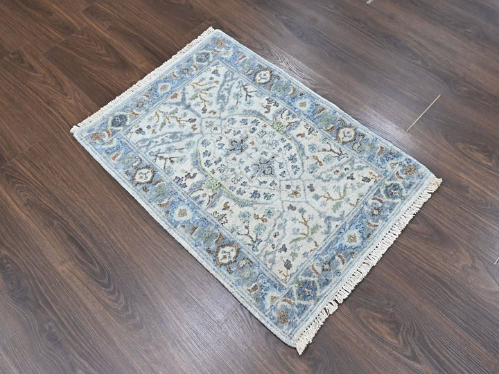 2'1" x 2'10" New Hand Knotted Grey Wool Rectangle Oriental Rug - MOA10210563