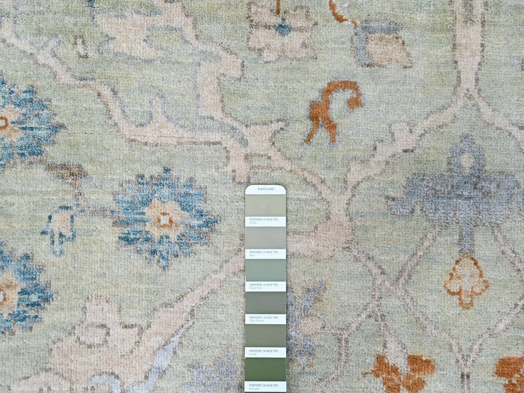 10'0" x 13'10" New Hand Knotted Green Wool Rectangle Oriental Rug - MOA10210600