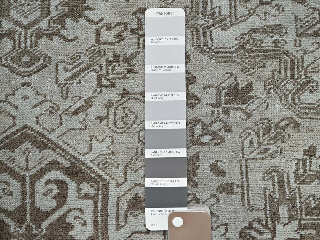 7'6" x 10'4" Vintage Hand Knotted Grey Wool Rectangle Oriental Rug - MOA1021337