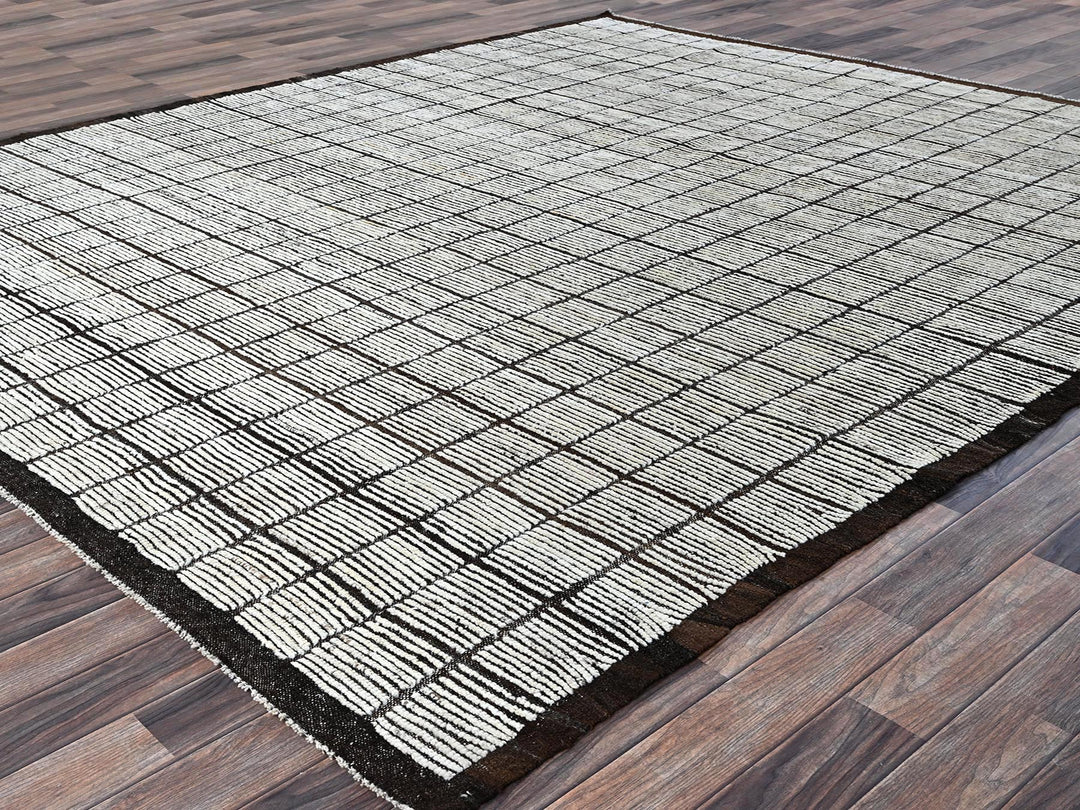 8'4" x 9'10" New Hand Knotted Ivory Wool Rectangle Oriental Rug - MOA1021377