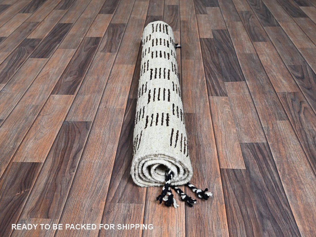 2'10" x 4'10" New Hand Knotted Brown Wool Rectangle Oriental Rug - MOA1021381