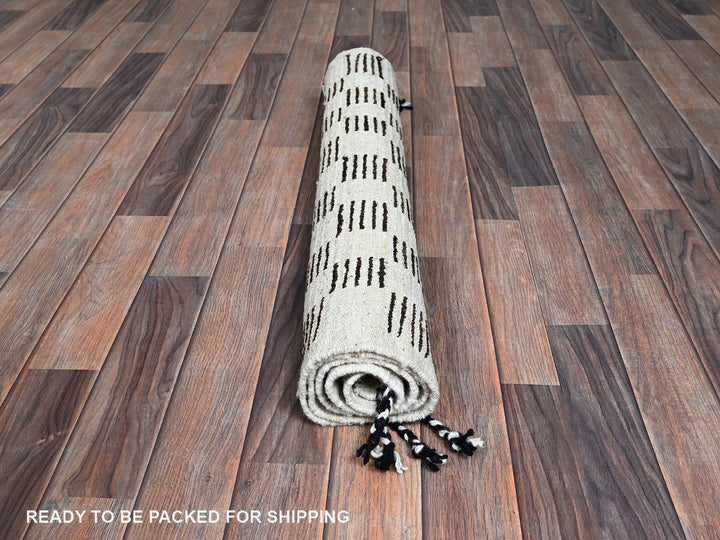 2'10" x 4'10" New Hand Knotted Brown Wool Rectangle Oriental Rug - MOA1021381