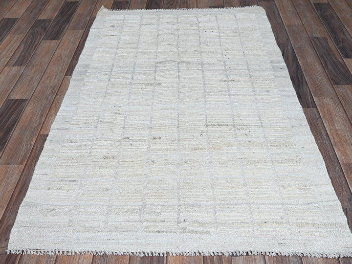2'11" x 5'0" New Hand Knotted Ivory Wool Rectangle Oriental Rug - MOA1021383