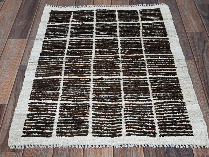 2'1" x 2'8" New Hand Knotted Brown Wool Rectangle Oriental Rug - MOA1021390