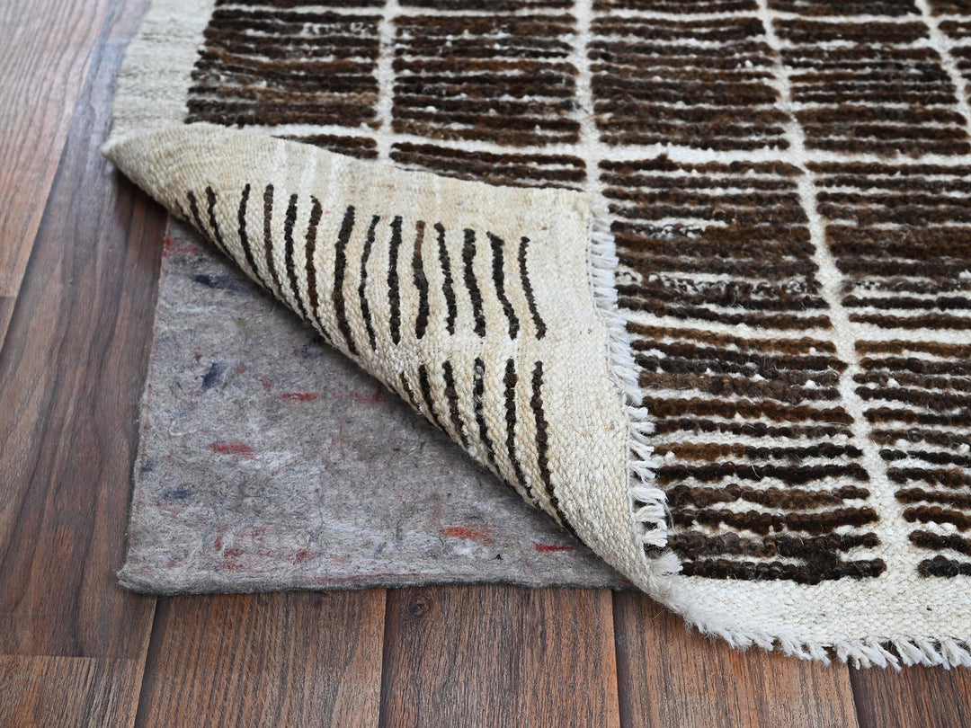 2'1" x 2'8" New Hand Knotted Brown Wool Rectangle Oriental Rug - MOA1021390