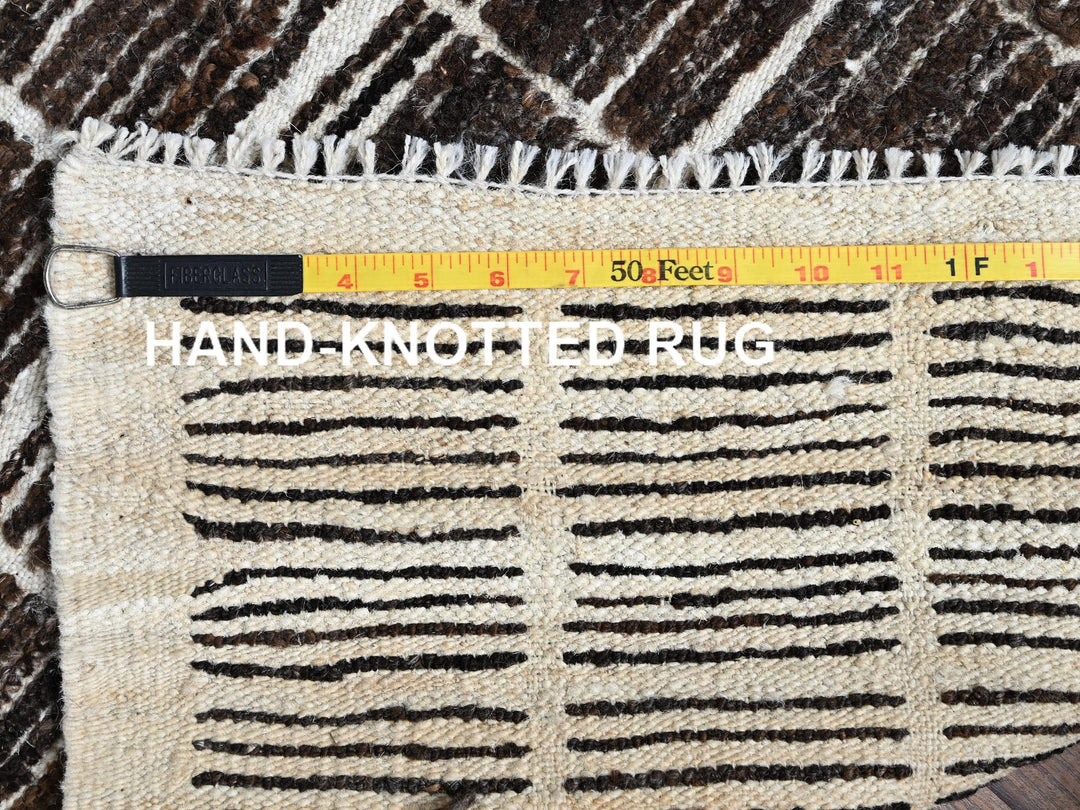 2'3" x 2'8" New Hand Knotted Brown Wool Rectangle Oriental Rug - MOA1021391