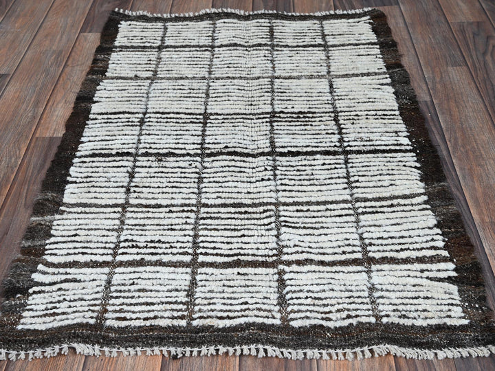 2'1" x 2'11" New Hand Knotted Ivory Wool Rectangle Oriental Rug - MOA1021395