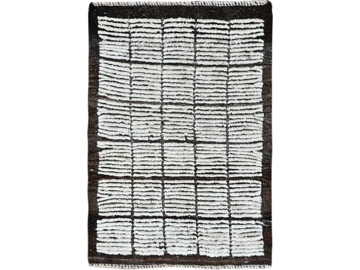 2'1" x 2'8" New Hand Knotted Ivory Wool Rectangle Oriental Rug - MOA1021396