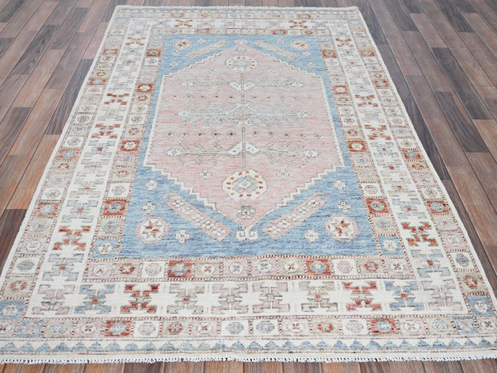 4'6" x 6'9" New Hand Knotted Pink Wool Rectangle Oriental Rug - MOA1021419