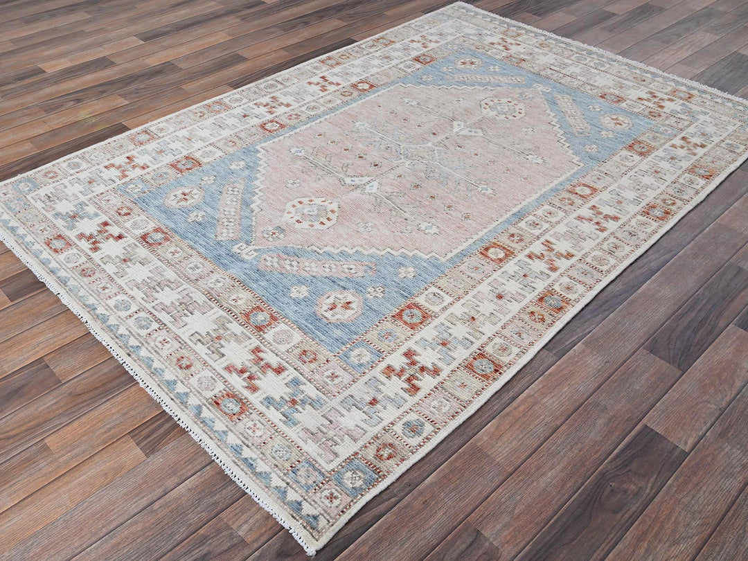 4'6" x 6'9" New Hand Knotted Pink Wool Rectangle Oriental Rug - MOA1021419