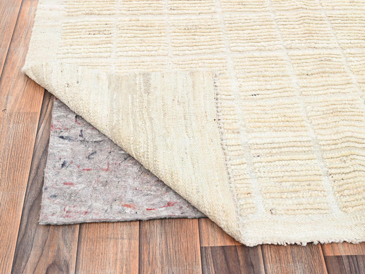 8'5" x 10'3" New Hand Knotted Ivory Wool Rectangle Oriental Rug - MOA1021422