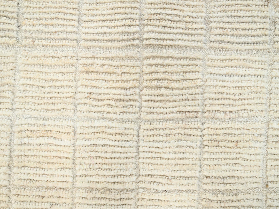 8'5" x 10'3" New Hand Knotted Ivory Wool Rectangle Oriental Rug - MOA1021422